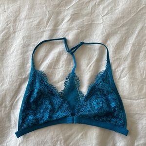 VS Triangle Lace Bralette with Front Hook
